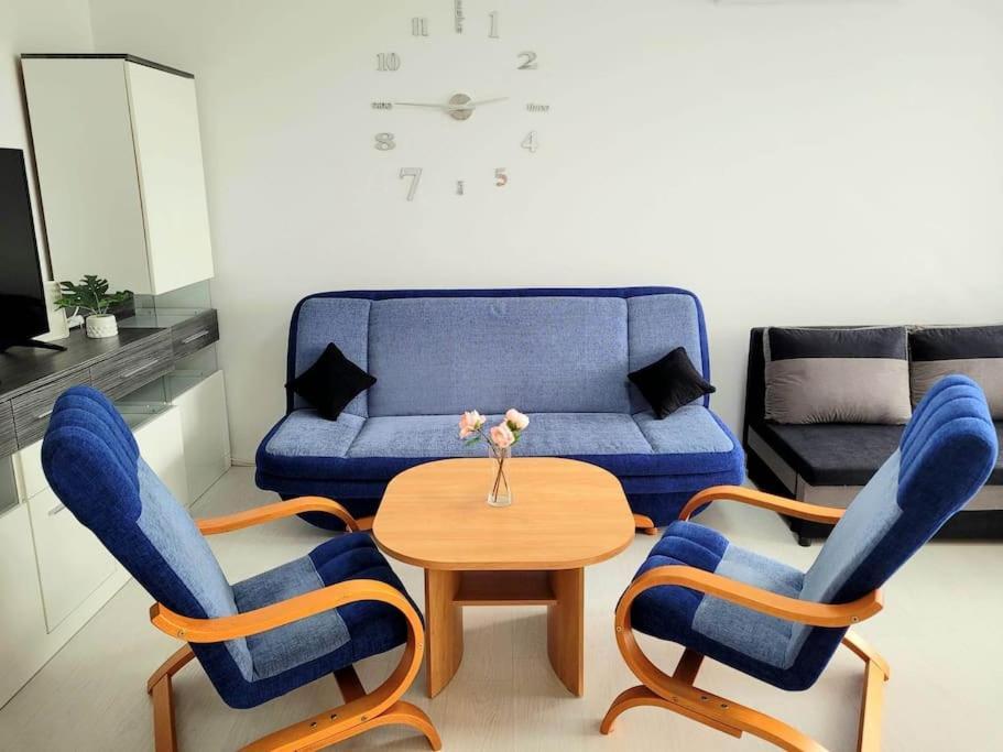 Apartment Sophie 3 Rooms, 2 Bathrooms, 8 Persons Красков Екстериор снимка