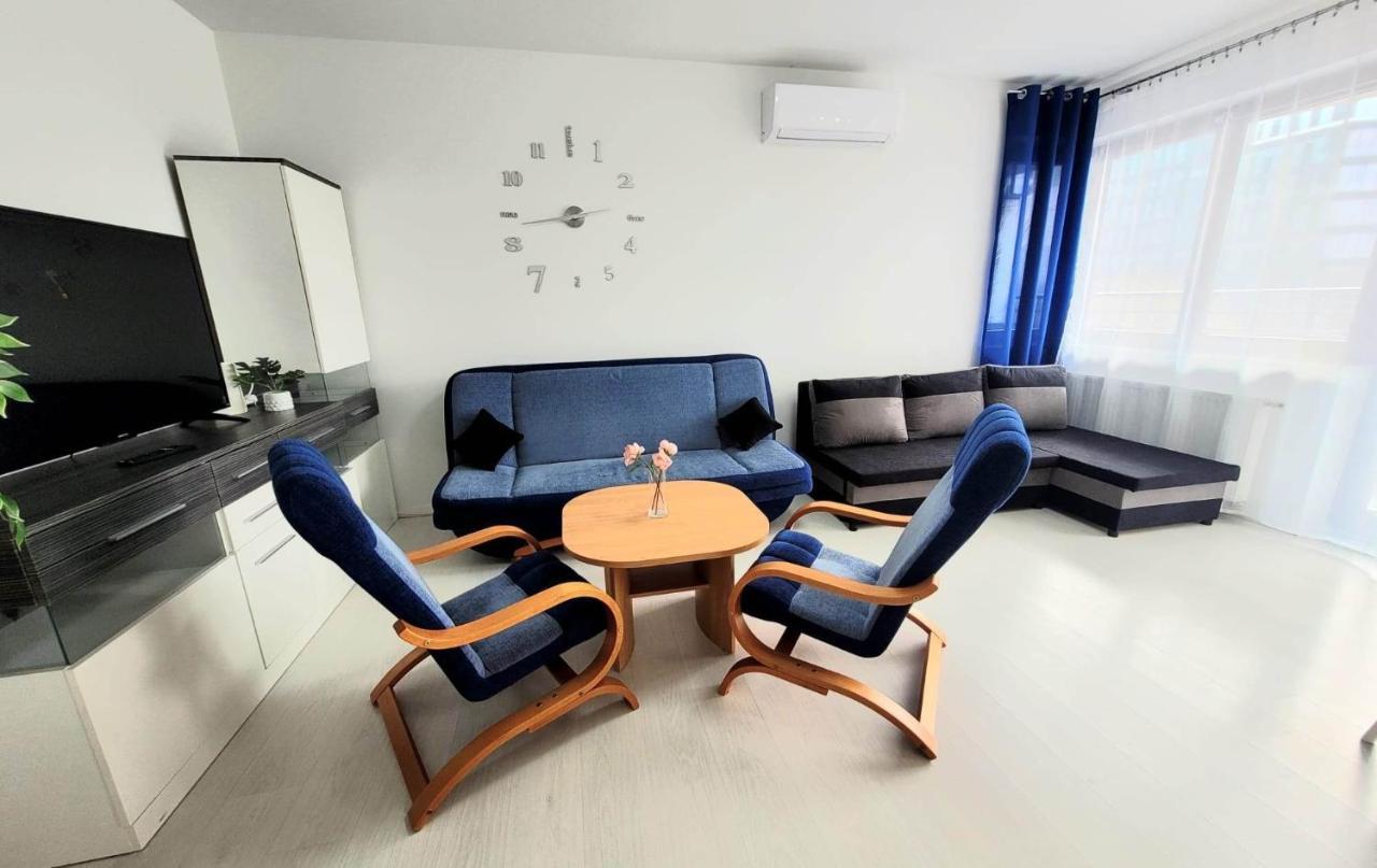 Apartment Sophie 3 Rooms, 2 Bathrooms, 8 Persons Красков Екстериор снимка